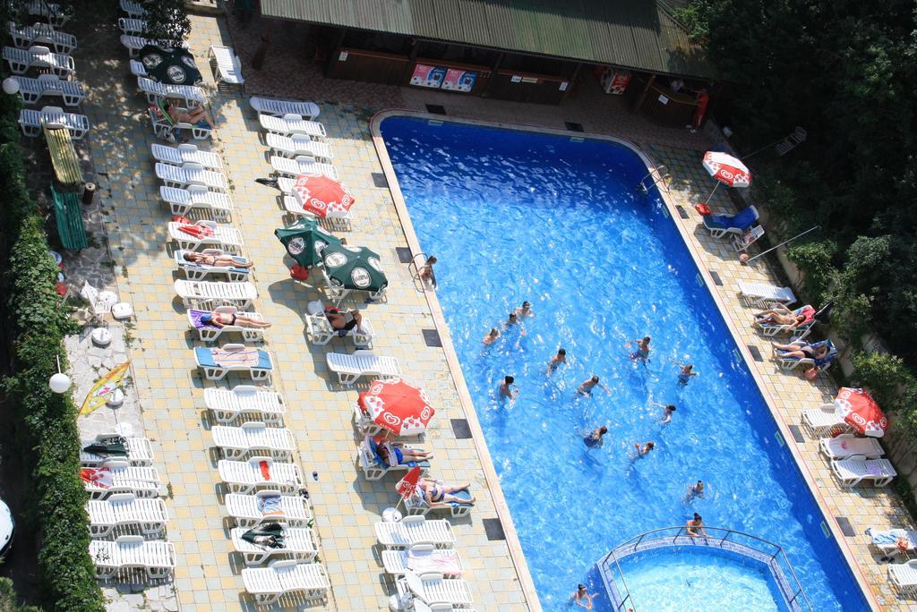 Hotel Varshava Golden Sands Exteriör bild